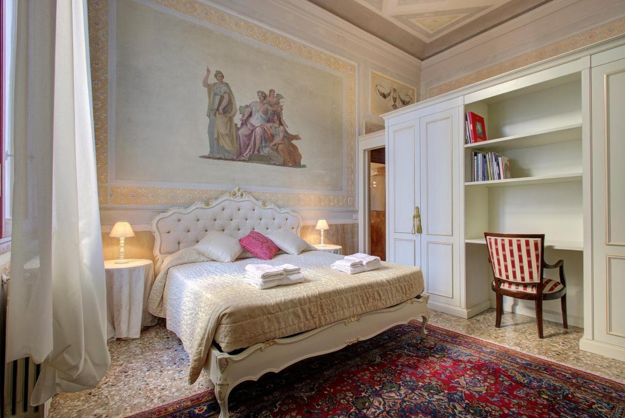 Doge Stair, Gorgeous - Bbc Venice Grand 2024 Tour Recorded Here! المظهر الخارجي الصورة