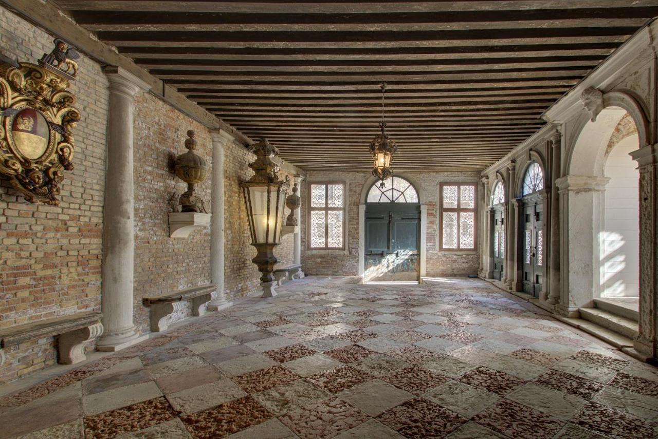 Doge Stair, Gorgeous - Bbc Venice Grand 2024 Tour Recorded Here! المظهر الخارجي الصورة